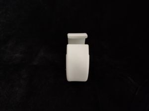 ייקה מתמחה בהתאמה אישית של חלקים מבניים בצורות מיוחדות מקרמיקה אלומינה 75%, 95%, 99% ומטליזציה קרמית. - Product Image 6