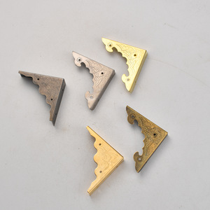 New Chinese Style Bat Shaped <b>Corner</b> <b>Protectors</b> Carbon Steel Anti Scratch Furniture Pads - Product Image 2
