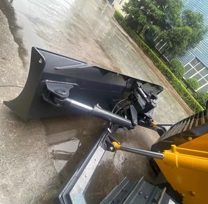 Skid Steer 4 Way 6 Way Dozer Blade accesorio para Skid Steer Dozer 6 Way Blade accesorio para Skid Steer en venta - Product Image 1