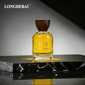 Botella de Perfume Redonda de Vidrio de Lujo Personalizada, 30ml 50ml 100ml, Transparente, Pulida, Vacía, con Tapa de Madera - Product Image 4