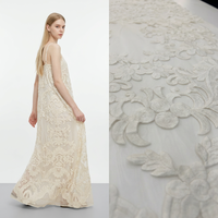 Dentelle de mariée vintage baroque en nylon/viscose brodée de fleurs, couleur ivoire, pour robes de mariage, respirante et résistante aux plis