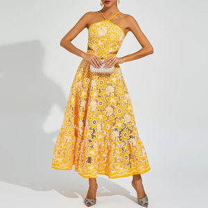 Abito personalizzato da donna estivo <span class=keywords><strong>giallo</strong></span> con taglio all'americana Maxi motivo floreale con decorazione in pizzo intrecciata - Product Image 4