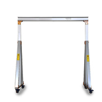 Mini-grue portative en alliage d'aluminium de 0,5 à 3 tonnes, hauteur réglable avec une hauteur de levage de 5 m pour une utilisation en intérieur