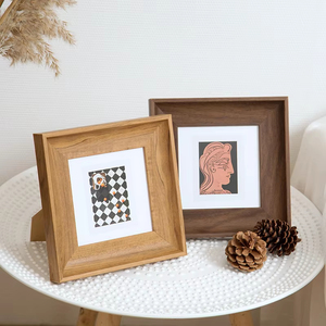 Manufacturer Well Made Simple Hung Wall Children Solid Wooden <b>Photo</b> <b>Frame</b> for Home Decor - Product Image 6