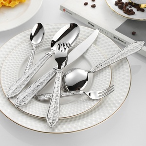 Juego de Cubiertos de Acero Inoxidable 304, Estilo Retro de Lujo Ligero, Tenedor, Cuchara y Cuchillo para Filete, Aperitivo y Platos Principales - Product Image 3