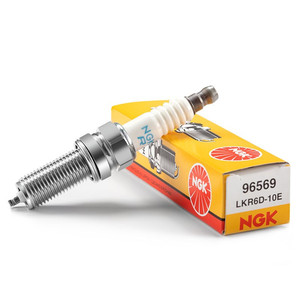 Bujías de Alta Eficiencia con Diseño de Espacio Extendido, Componentes de Encendido Automático, Maximizan la Combustión de la Mezcla Aire-Combustible - Product Image 4