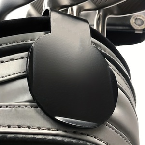 Clip de sac en métal avec logo personnalisé pour une utilisation rapide et facile de l'équipement de <span class=keywords><strong>golf</strong></span> magnétique et des accessoires de sac de <span class=keywords><strong>golf</strong></span> Tapis d'atterrissage en métal - Product Image 1