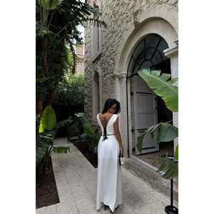 Conjunto de Vestidos Casuales de Lino Blanco Madora - Product Image 1