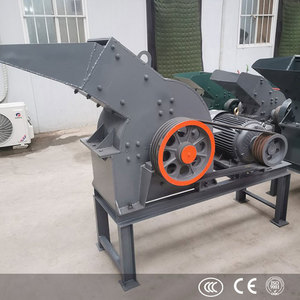 Petit broyeur à marteaux mobile avec moteur de convoyeur pour la fabrication de sable et le broyage de briques - Product Image 3