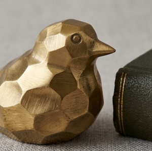 Figuras de Pájaros de Latón Facetado BIG - Juego de Decoración Geométrica Moderna para Mesa (19CM X 7.5CM X 13CM) - Product Image 4