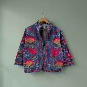 Chaqueta de terciopelo azul estilo vintage para mujer, bordada con flores, manga larga, cuello alto, estilo étnico bohemio, cálida para invierno, informal, al por mayor - Product Image 4
