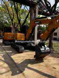 Excavadora de Orugas Mini Sany SY60C Usada, Motor y Bomba Yanmar, Modelo 2018-2022, Buen Estado, Segunda Mano, 6.1 Toneladas - Product Image 3