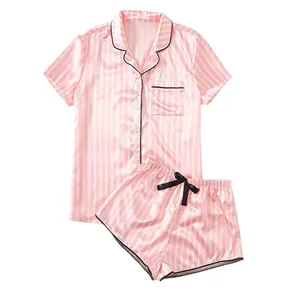 Kadın pijama çizgili saten kısa kollu gömlek ve şort pijama takımı