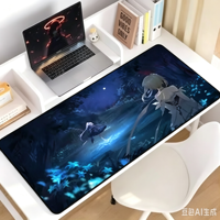 Tapis de souris de jeu anime personnalisé imprimé avec fond en caoutchouc antidérapant et surface en tissu lisse, tapis de table e-sport en stock, vente en gros OEM