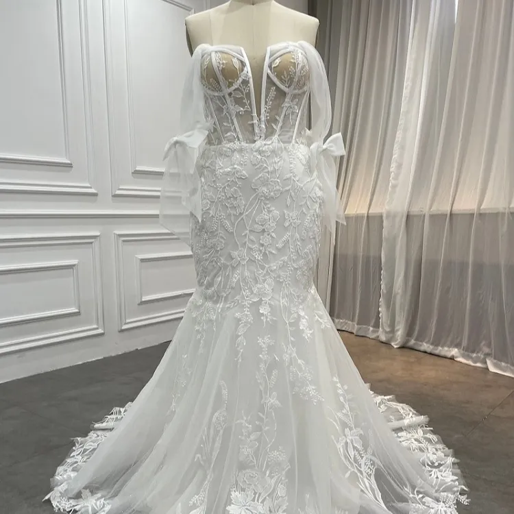 New Style Sexy Vintage Appliques Deep V-neck Wedding Dress Mermaid Modest Wedding Dress 2022