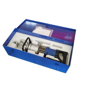 Cintreuse hydraulique manuelle pour barres d'armature - Product Image 1