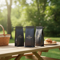Emballage en plastique brillant avec vernis mat, sac à fond plat avec poche, fermeture éclair et lien en métal pour l'emballage de 1 kg de grains de café