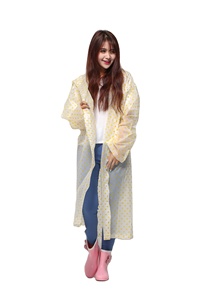 <span class=keywords><strong>Chubasquero</strong></span> largo impermeable de PEVA para hombres y mujeres con <span class=keywords><strong>lunares</strong></span> Poncho no desechable de moda de tres colores para el trabajo y la lluvia - Product Image 4