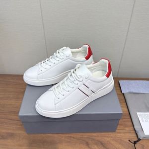 Zapatillas de Diseño con Plataforma de Gamuza Azul Marino para Hombre, Detalle de Suela Gruesa Blanca, de Cuero y Gamuza, para Uso Diario, Moda, Pareja, Lujosas - Product Image 1
