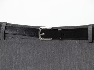 SHENZHU 2025 Nouvelle Collection Automne – <span class=keywords><strong>Jupe</strong></span>-culotte Plissée à <span class=keywords><strong>Carreaux</strong></span> Grise Taille Mi-Haute avec Ceinture Élégante pour Femme 3046047 - Product Image 3