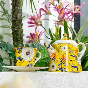 Service à thé élégant et luxueux en or, motif Jardin Doré, avec théière, tasses à café et soucoupes, pour le thé de l'après-midi - Product Image 6