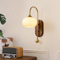 Applique murale vintage de style français en bois et verre, lampe murale LED pour chambre à coucher, commande par interrupteur mural, luxe haut de gamme