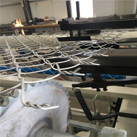 Prix usine semi-automatique/entièrement automatique PLC contrôle double fil chaîne maillon treillis métallique clôture machine à tisser