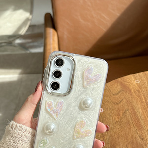<span class=keywords><strong>Coque</strong></span> de téléphone 3D avec nœud en perles et cœur pour <span class=keywords><strong>Samsung</strong></span> S25 ultra S24 S23 A05 A16 07, design personnalisé avec paillettes époxy, vente en gros d'usine - Product Image 3