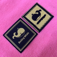Patch tissé à coudre à l'intérieur pour l'uniforme, étiquette de vêtements à tricoter avec logo de marque