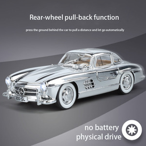 Modellino Auto in Lega Mercedes-Benz 300SL <span class=keywords><strong>Scala</strong></span> <span class=keywords><strong>1</strong></span>/<span class=keywords><strong>24</strong></span>, Giocattolo Die-Cast con Suoni e Luci Simulati, Funzione Pull-Back a Frizione, Regalo Espositivo Retrò - Product Image 2