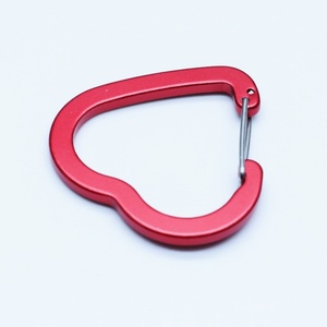 Mousqueton en forme de coeur petits cadeaux en acier au carbone en aluminium en forme de coeur avec porte métallique pour événements promotionnels et mariage - Product Image 4