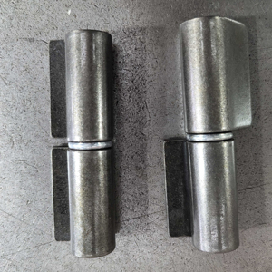 Oem ODM Chất lượng cao Nhà máy cung cấp trực tiếp Heavy-Duty thép hàn trên bản lề với cánh phẳng và có thể tháo rời pin cho cổng kim loại - Product Image 1