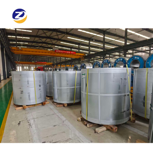 Bobina di Acciaio al Carbonio SPHC di Alta Qualità, Laminata a Caldo 1-7mm, per Uso Industriale, Prezzo Competitivo, Certificata GB/JIS, Trattata con Olio Leggero - Product Image 1