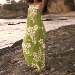 ชุดเดรสยาวแบบมีสายคล้องไหล่ลายดอกไม้สีเขียวสดสไตล์ฮาวาย ดีไซน์หรูหราแบบ OEM ผลิตตามสั่งจากผ้าไหมสำหรับผู้หญิง - Product Image 1