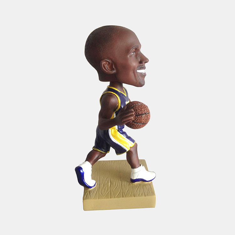Custom-Resin-Basketball-Player