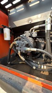 Excavatrice sur chenilles hydraulique Doosan DX225/DX220/DX200 d'origine, 22 tonnes, modèle 2024, avec moteur et pompe pour la construction - Product Image 5