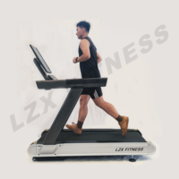 Tapis roulant commercial 2025 nouveauté équipement de gymnastique de forme physique ensemble complet salle de sport professionnelle 21.5 pouces écran miroir grand moniteur