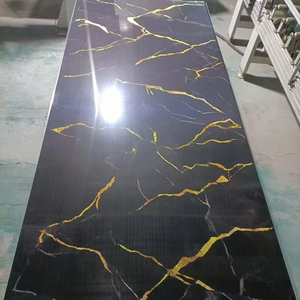 Feuilles <span class=keywords><strong>de</strong></span> marbre <span class=keywords><strong>en</strong></span> PVC protégées contre les UV Panneau décoratif résistant à la décoloration pour la véranda des États-Unis Surface facile à nettoyer pour la cuisine des États-Unis - Product Image 4