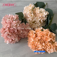 Bunga Hydrangea sutra buatan, dekorasi bunga Hydrangea putih latar belakang kualitas tinggi 5 kepala