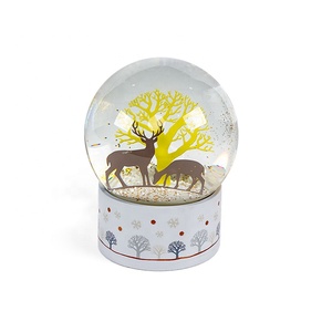 Globo de Nieve de Lujo con Forma Personalizada, Logotipo en Resina, Adornos de Cristal, Regalos Exquisitos para Recuerdos - Product Image 3