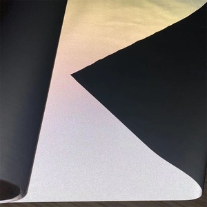<span class=keywords><strong>Abbigliamento</strong></span> in Tessuto TC Riflettente Grigio-Argento <span class=keywords><strong>ad</strong></span> <span class=keywords><strong>Alta</strong></span> <span class=keywords><strong>Visibilità</strong></span> Resistente all'Acqua per Sicurezza Notturna Modello Origine Dongguan - Product Image 4