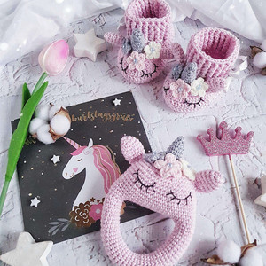 Crochet personnalisé hochet d'<span class=keywords><strong>avocat</strong></span> et chaussures de botte en peluche à la main Crochet hochet d'<span class=keywords><strong>avocat</strong></span> Amigurumi <span class=keywords><strong>avocat</strong></span> - Product Image 1