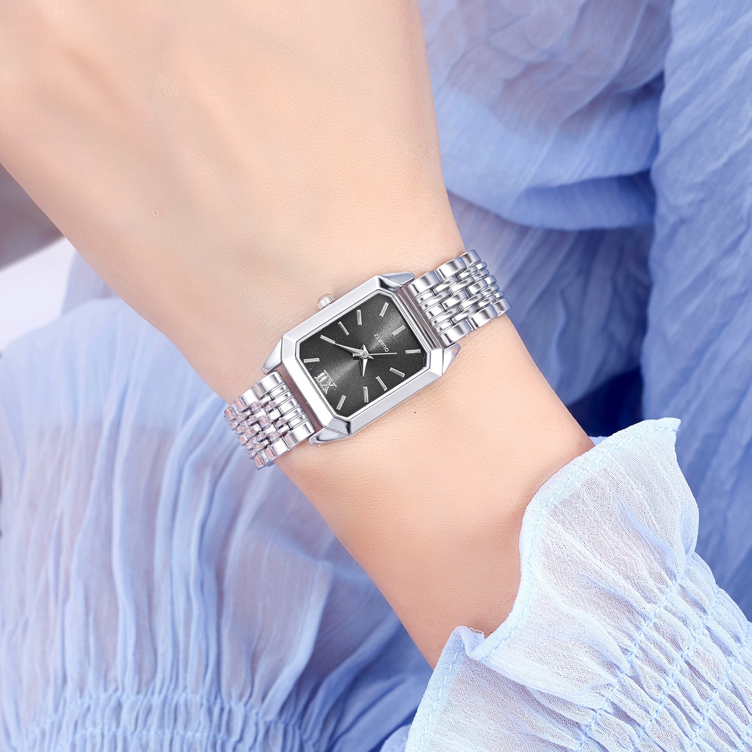 5 silver black