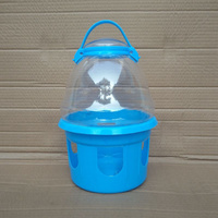 Vente Flash : Mangeoire et Abreuvoir Automatiques pour Pigeons en Plastique Écologique de Haute Qualité, Qualité Alimentaire, Toutes Saisons, Personnalisable pour Animaux de Compagnie