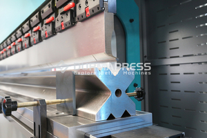 Sistema CNC Profesional DELEM DA53TX con Interfaz de Operación Multi-idioma, Conectividad a la Nube e Integración de Fabricación Inteligente - Product Image 5
