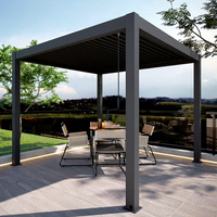 Gazebo de jardin à toit rigide avec finition anthracite thermolaquée et auvent à lames motorisées pour une utilisation en extérieur dans les jardins et cours toute l'année