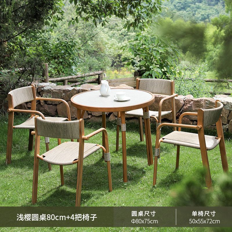 Table ronde de 80 cm [une table et quatre chaises]