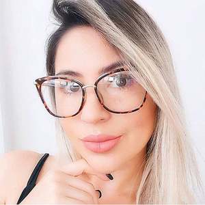 Gafas de Sol Cat Eye con Logotipo Personalizado 2019, Gafas Ópticas Cuadradas de Alta Calidad para Miopía, Gafas de Lectura para Mujer con Protección UV400 - Product Image 2
