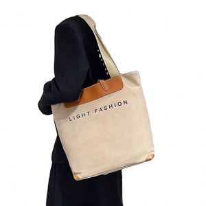 Bolso de compras de lona de algodón extragrande con asa de cuero PU de diseño personalizado al por mayor, gran capacidad, con cremallera y letras - Product Image 3