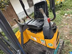 À vendre: Mini excavatrices Kubota U17,U15,U27,U35.1.7-ton,1.5 tonnes, 2.7ton, excavatrices agricoles de type chenille d'occasion de 3.5 tonnes. - Product Image 6